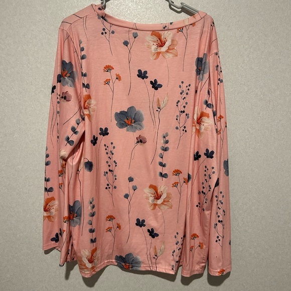 Women’s Plus Size Floral And Pink Long Sleeve Top, Easter Or Spring, Size 5XL - Picture 4 of 4